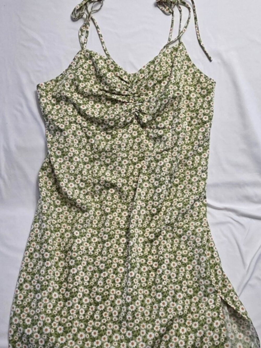 3/ $20 Green Daisy Midi Dress 3XL Plus Size